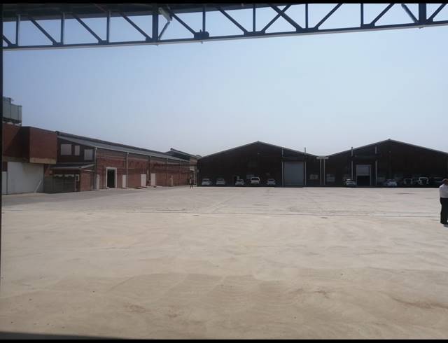 6,000M² WAREHOUSE TO LET IN NEW GERMANY
